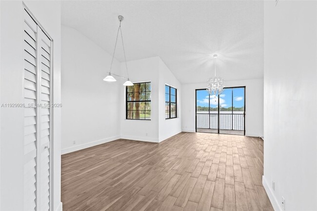 Building Photo - 15569 Miami Lakeway N Unit 20516