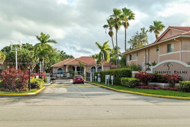 Building Photo - 3241 Sabal Palm Mnr Unit #105 Rental
