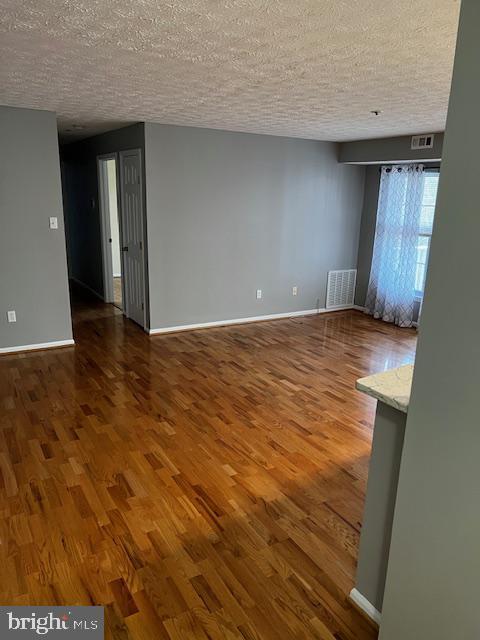 Photo - 811 Deering Rd Unit 7F