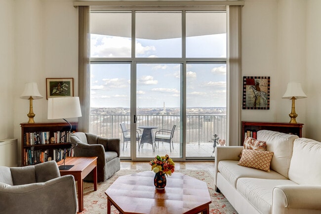 Building Photo - 1200 N Nash St Unit Prospect House