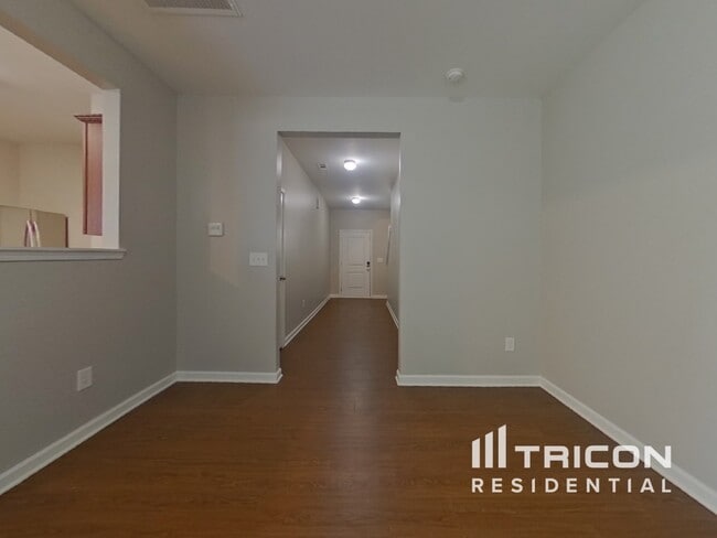 Photo - 2037 St Augustine Pl