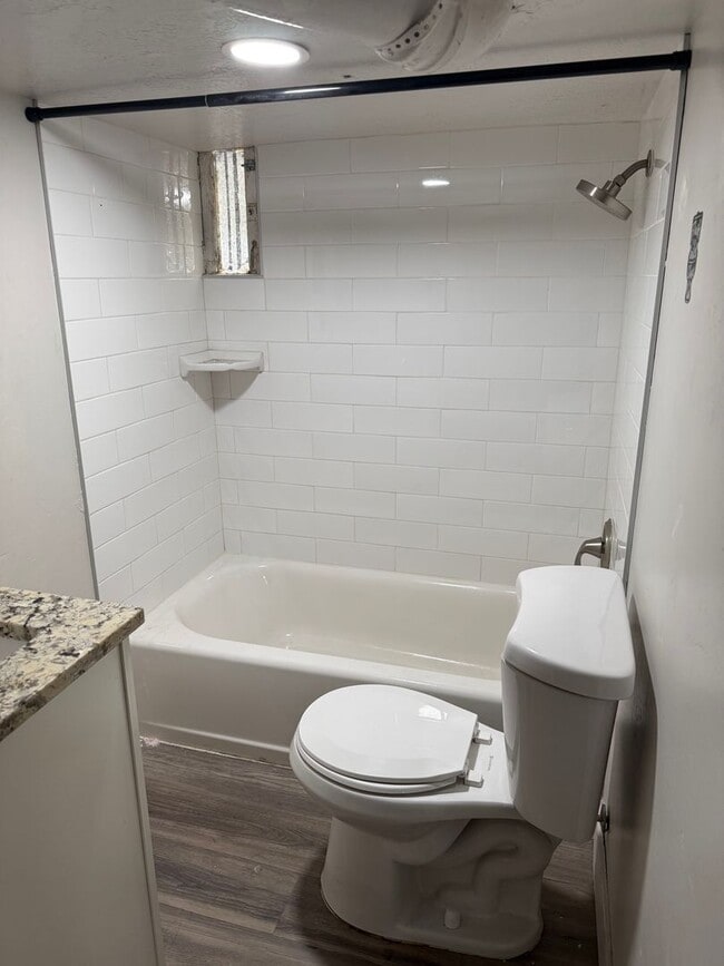 Photo - 2312 Harrison Blvd Unit Downstairs