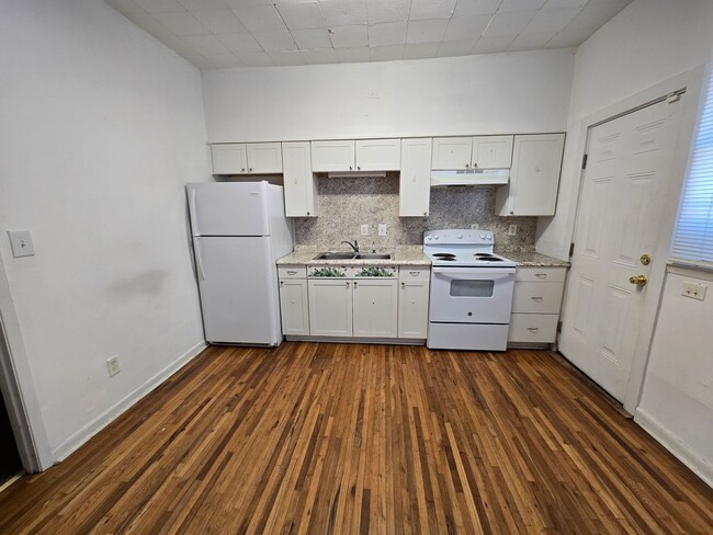 Photo - 2300-2302 Plum Street  - MHA Unit 2300 Plum St