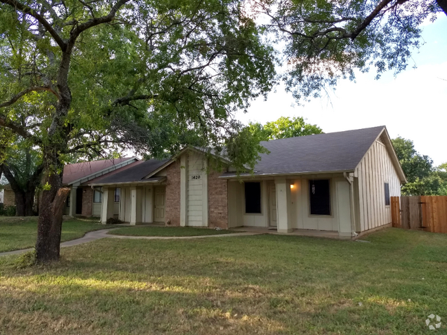Building Photo - 1620 W Braker Ln Unit A Rental