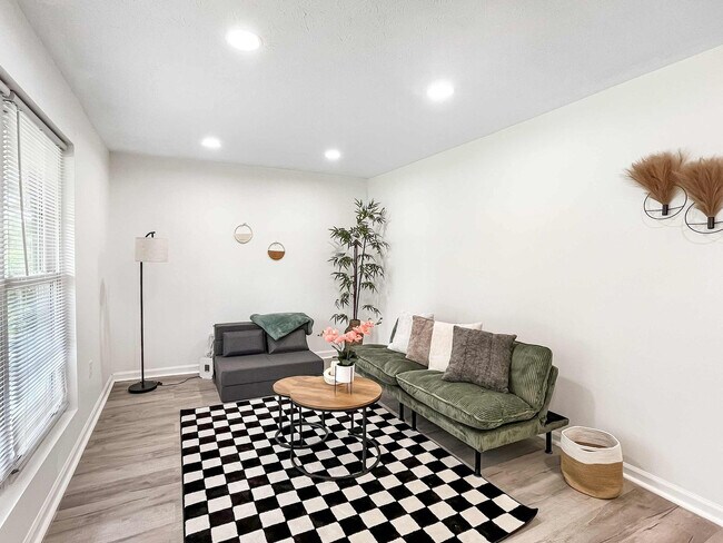 1224 Crawford Way Unit SI ID1291585P