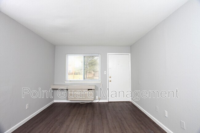 Photo - 1212 S Longfellow St Unidad 309