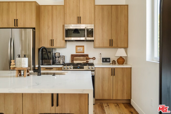 Photo - 4460 W Maplewood Ave