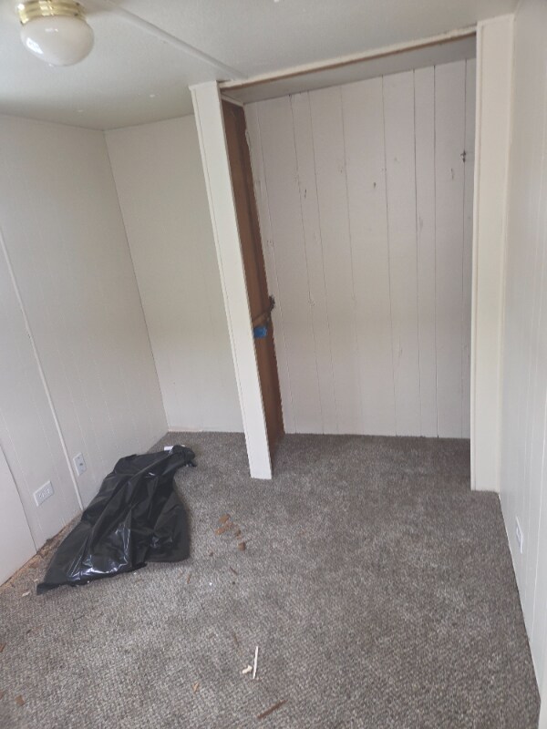 Photo - 4689 Kirby Ave NE