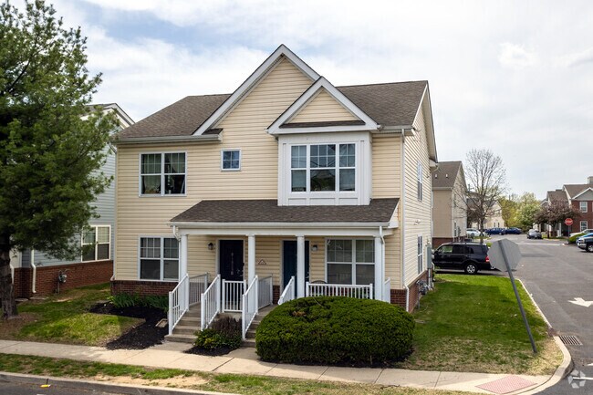 Roosevelt Manor