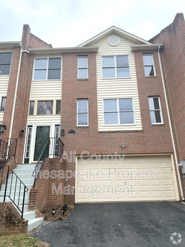 Building Photo - 949 Whispering Ln Rental
