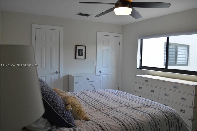 Photo - 4708 SW 67th Ave