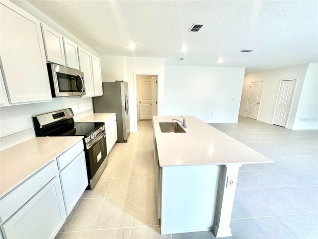 Photo - 1231 Belle Isle Ln