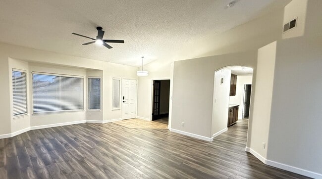 Photo - 8629 White Rock Dr