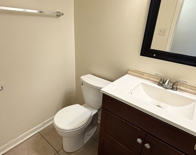 Photo - "Charming 2-Bed Townhouse in Fort Walton B...