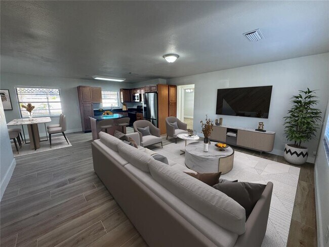 Photo - 16026 Eagle River Way