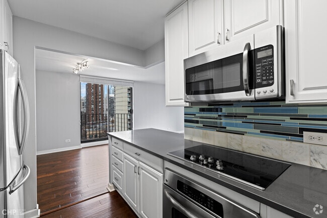 Building Photo - 70 W Huron St Unit 1302 Rental