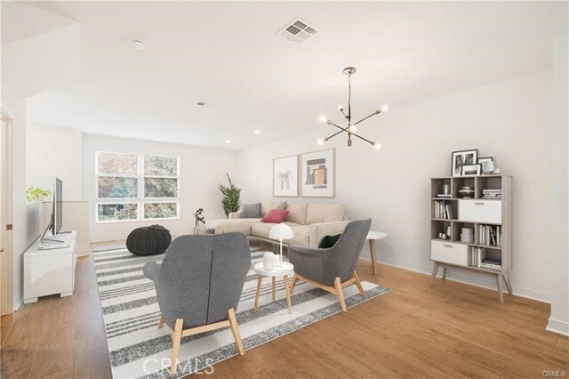 Building Photo - 2700 E Chaucer St