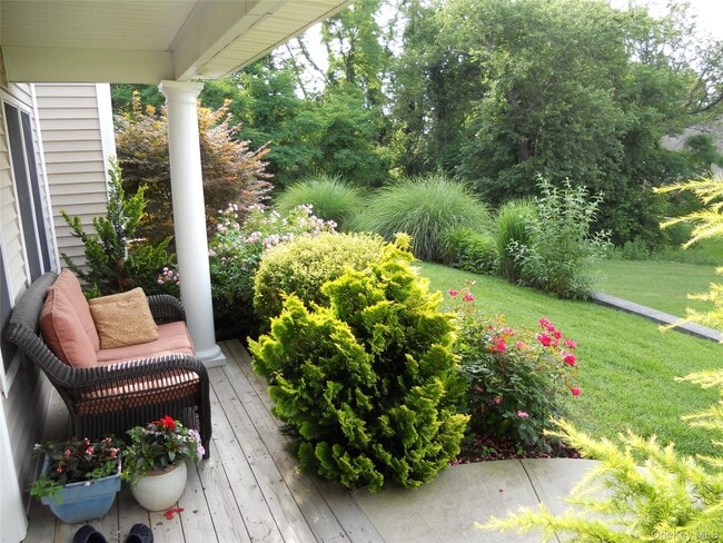 Photo - 601 Willow Pond Dr