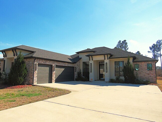 Photo - Resort Like Living in a Country Setting