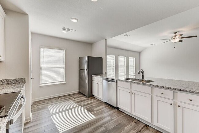 Photo - 505 Beall St