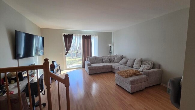 Photo - 237 Camel Bend Ct Unit 2