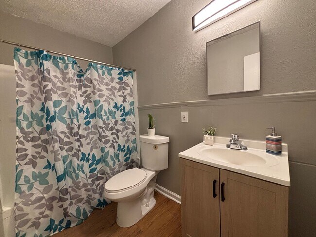 3604 Jonquil St Unit A