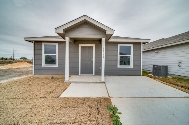 Building Photo - SPACIOUS 4-BEDROOM NEW CONSTRUCTION IN CONVERSE