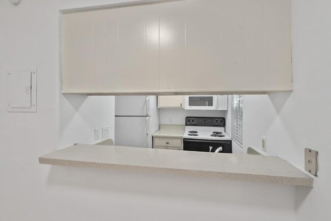 Photo - 4105 Speedway Unit 203