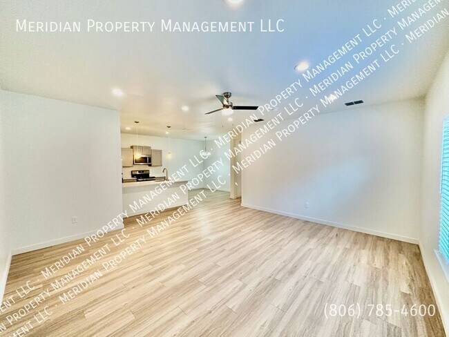 Photo - 5516 Itasca-A Unit A