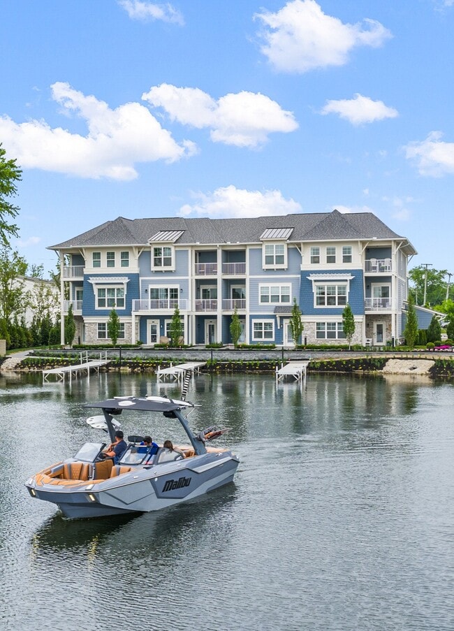 Mystic Cove - Mystic Cove Apartments