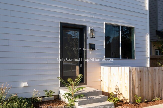 Modern One Bedroom in NE – Move-In Special... - Modern One Bedroom in NE – Move-In Special...