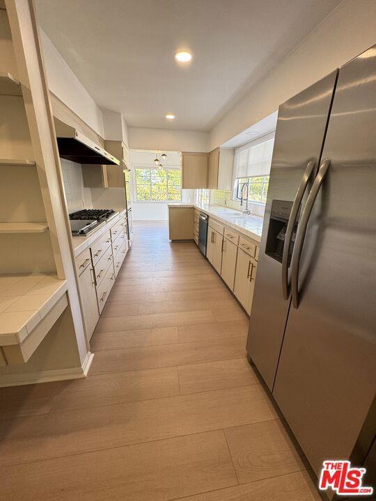 Photo - 813 Cinthia St