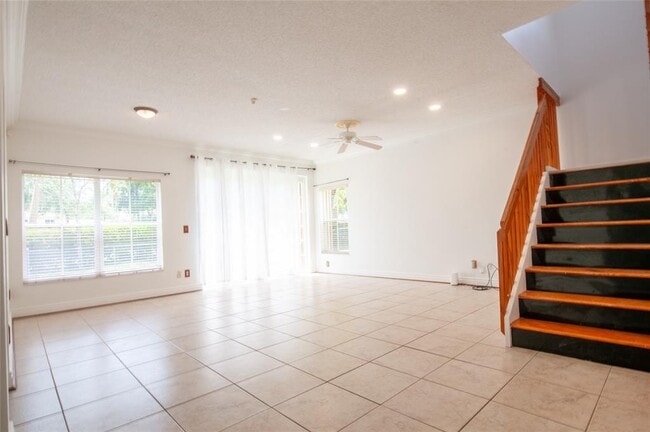 Photo - 170 NW 207th Way