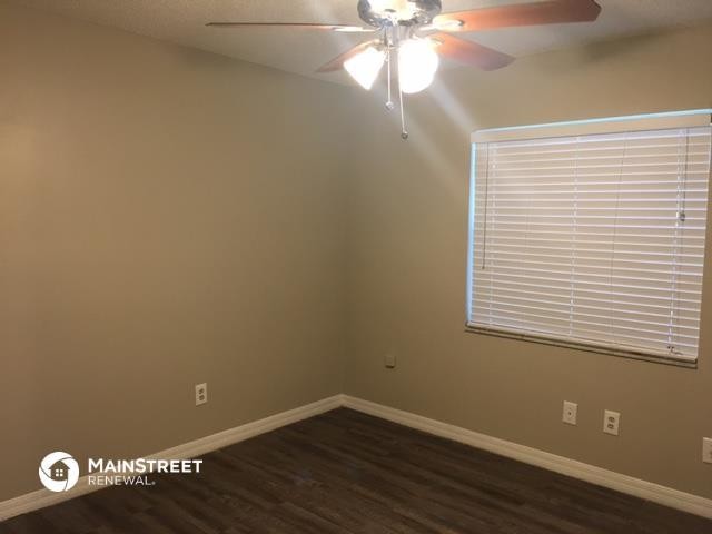 Photo - 2536 Poinsetta Ave