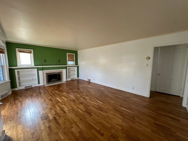 Photo - 1006 S Wisner-Charming Single Family Home