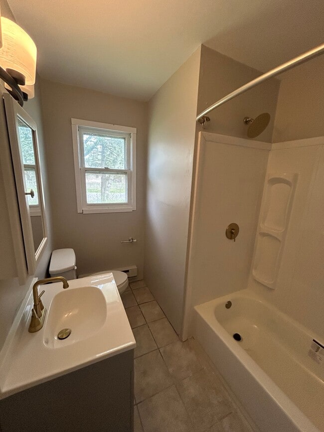 Photo - 123 Jericho Rd