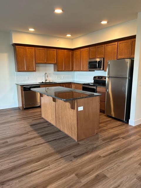 Building Photo - 700 N State St Unit 403 Rental
