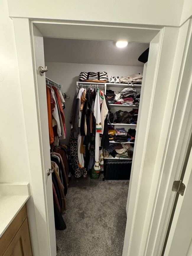 Photo - Like-New 3 Bed Townhome (2022) – Garage + Modern Finishes!