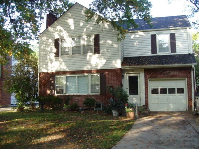 1815 SW Webster Ave