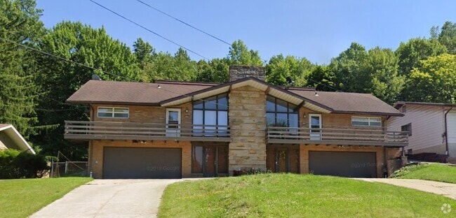 Building Photo - Ridgewood Rental