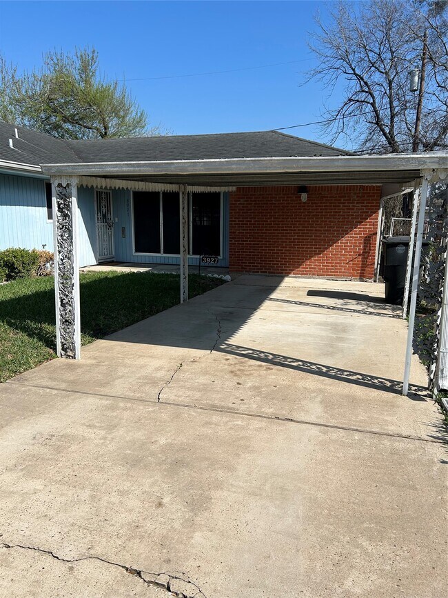 Photo - 3927 Faulkner St