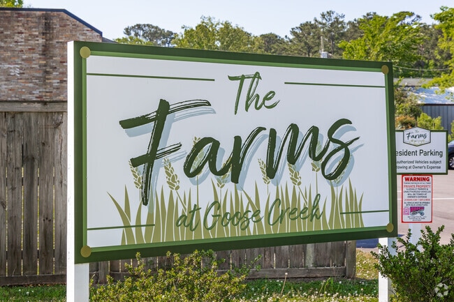 Entrada al complejo - The Farms at Goose Creek