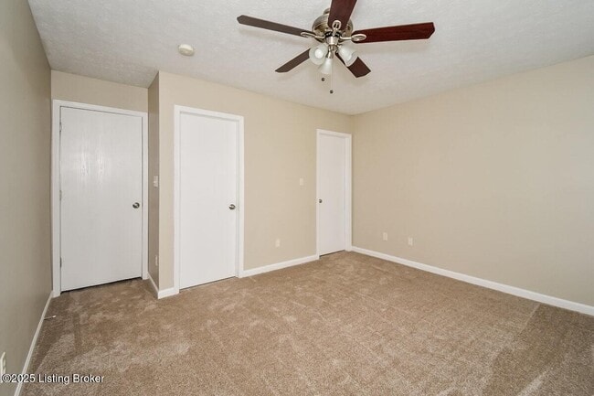 Photo - 6631 Hunters Creek Blvd