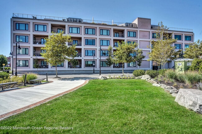 Photo - 601 Heck St Unidad 307