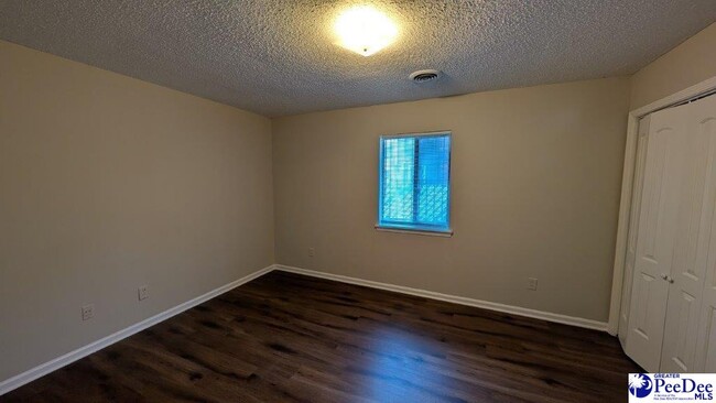 Photo - 155 N Franklin Dr