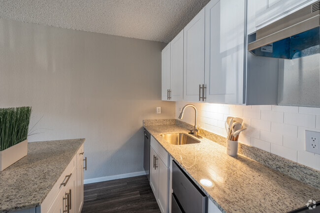 Studio Kitchen