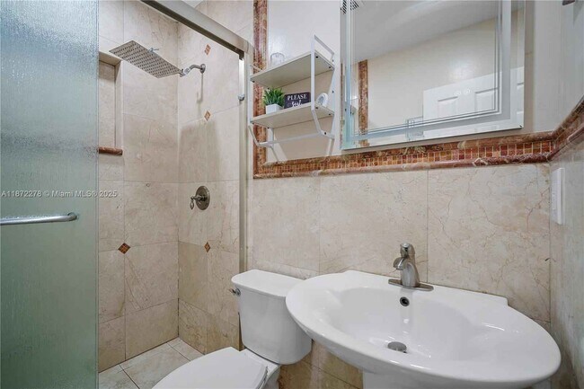 Photo - 951 NW 148th St