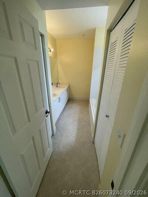 Building Photo - 1136 Town Center Dr Unit 23