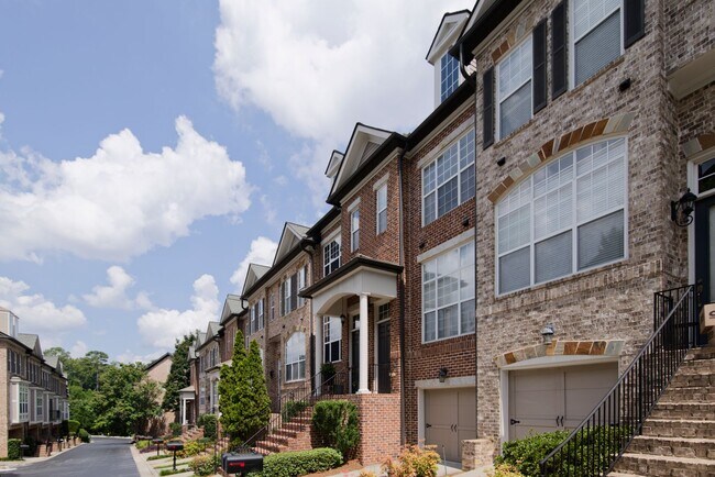 2665 Rivers Edge Dr NE