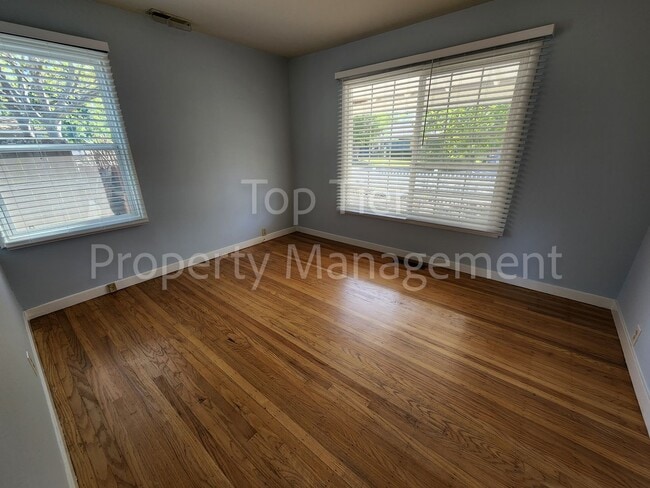 Photo - Cozy 2 Bed/1 Bath/ 816 Sqft House in Pleasant Hill available May 15th for lease!